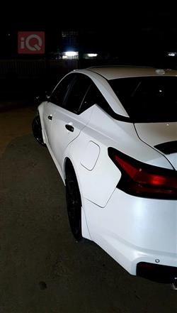 نیسان ئەلتیما